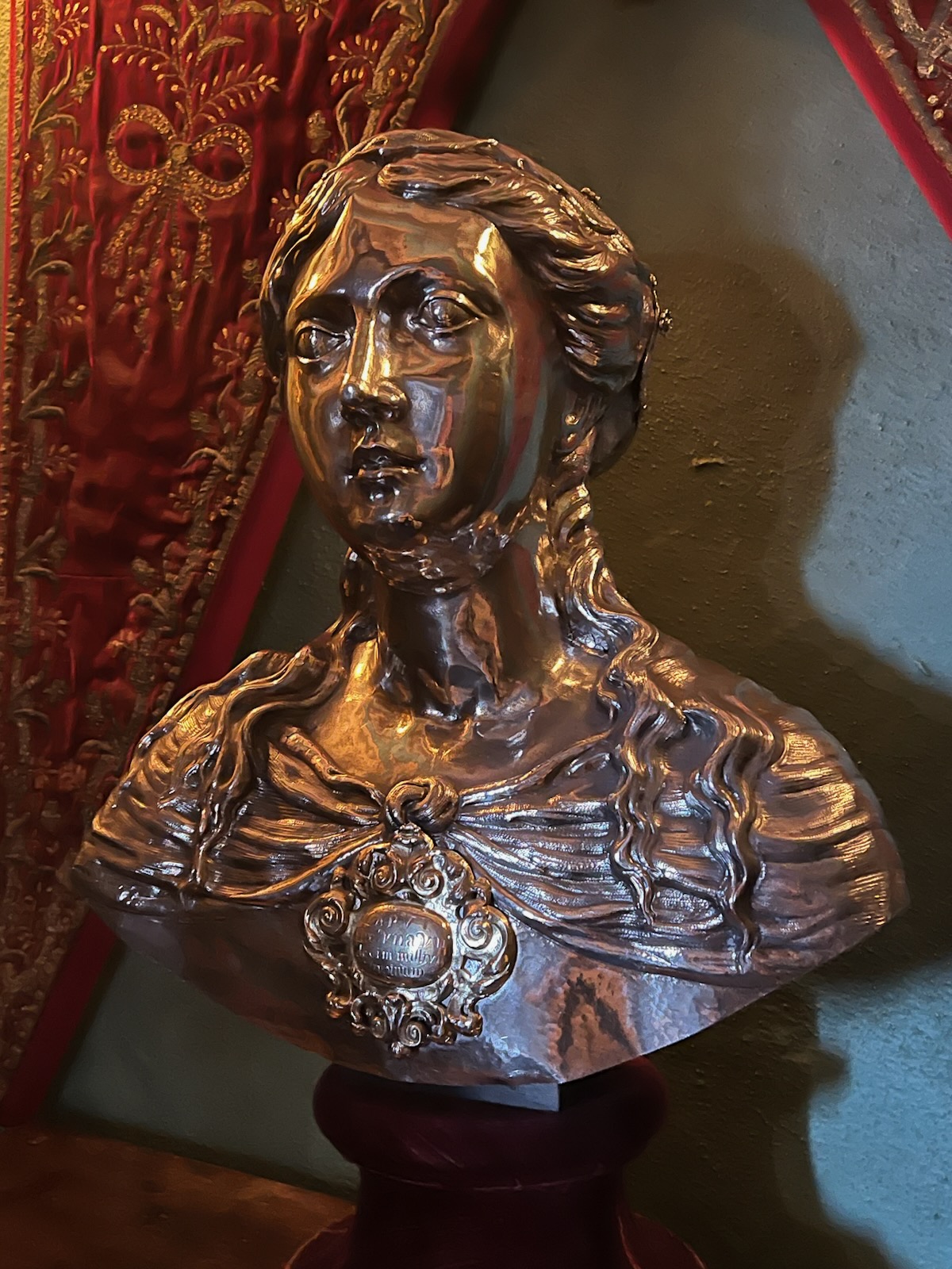 Bronze Statue (9)